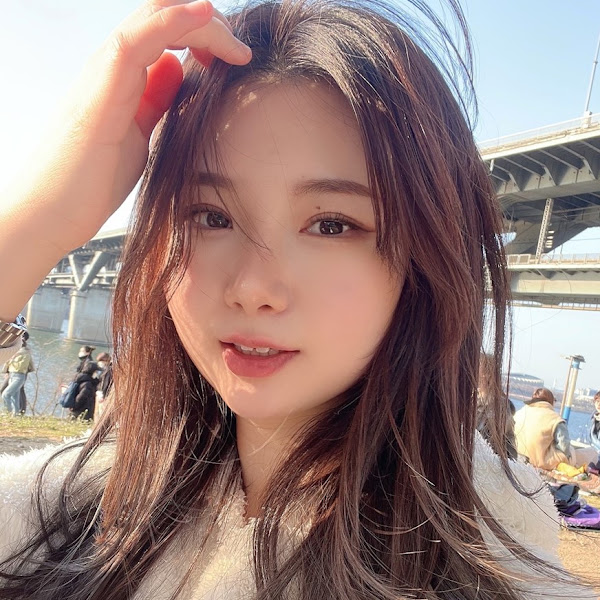 Go-eun Jung