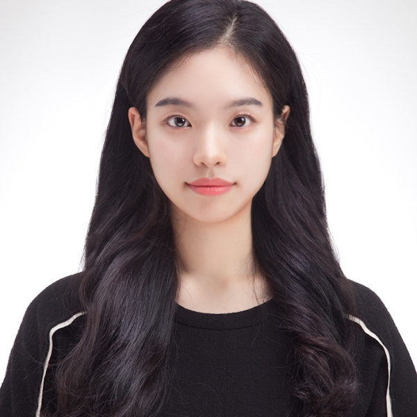 Lina Lee